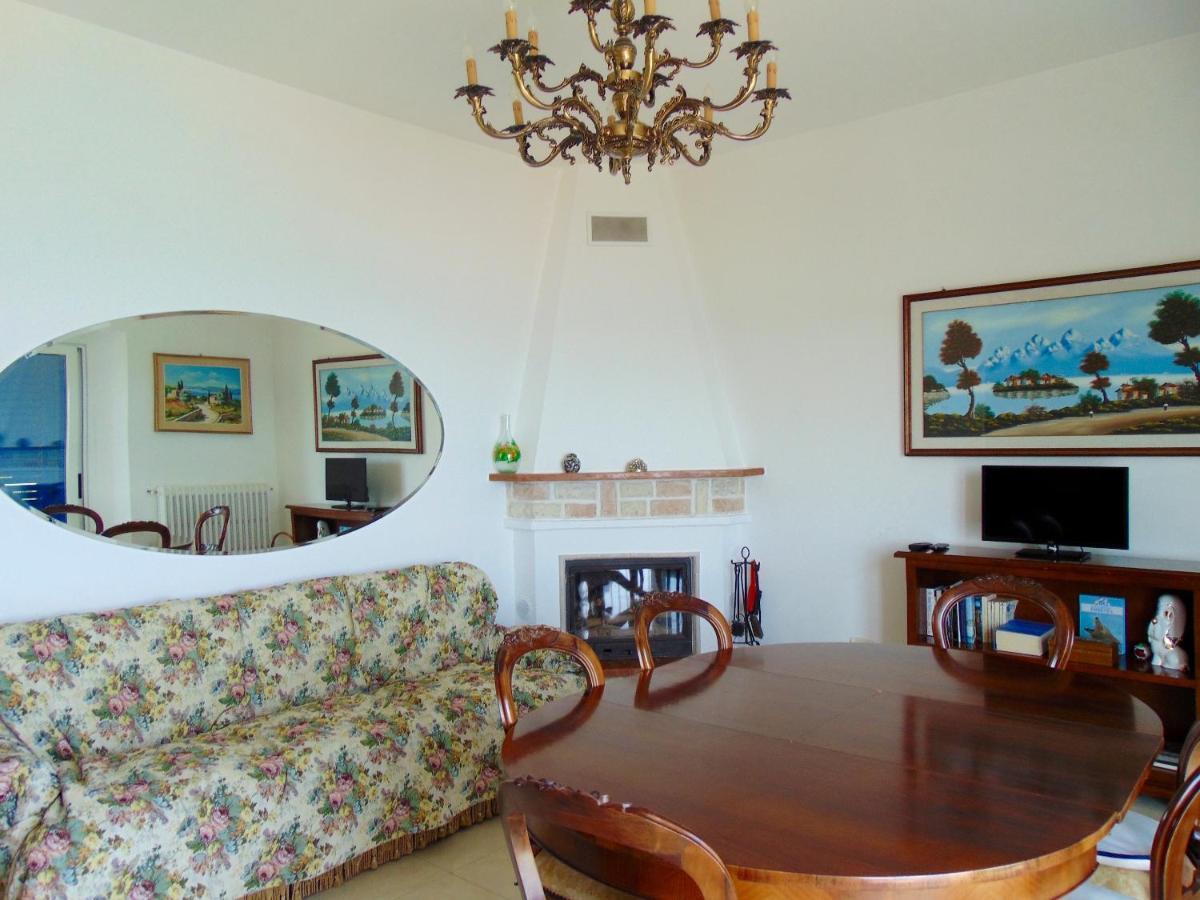 Апартаменты N019 - Numana, Prestigioso Quadrilocale Vista Mare Экстерьер фото