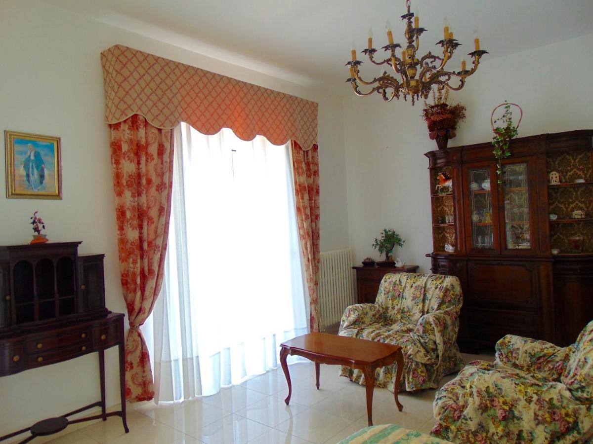 Апартаменты N019 - Numana, Prestigioso Quadrilocale Vista Mare Экстерьер фото